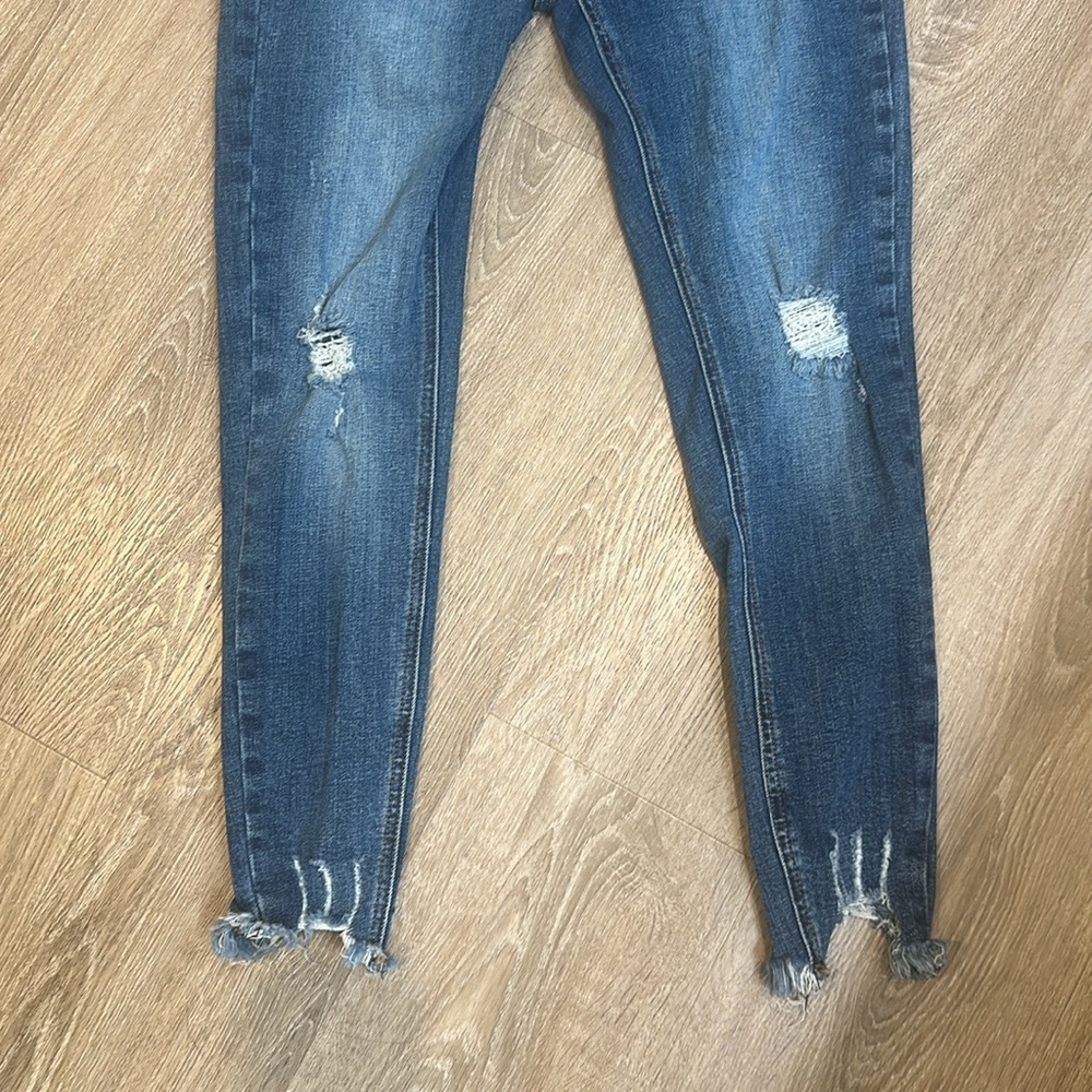 I & M Jeans - Picture 3 of 5